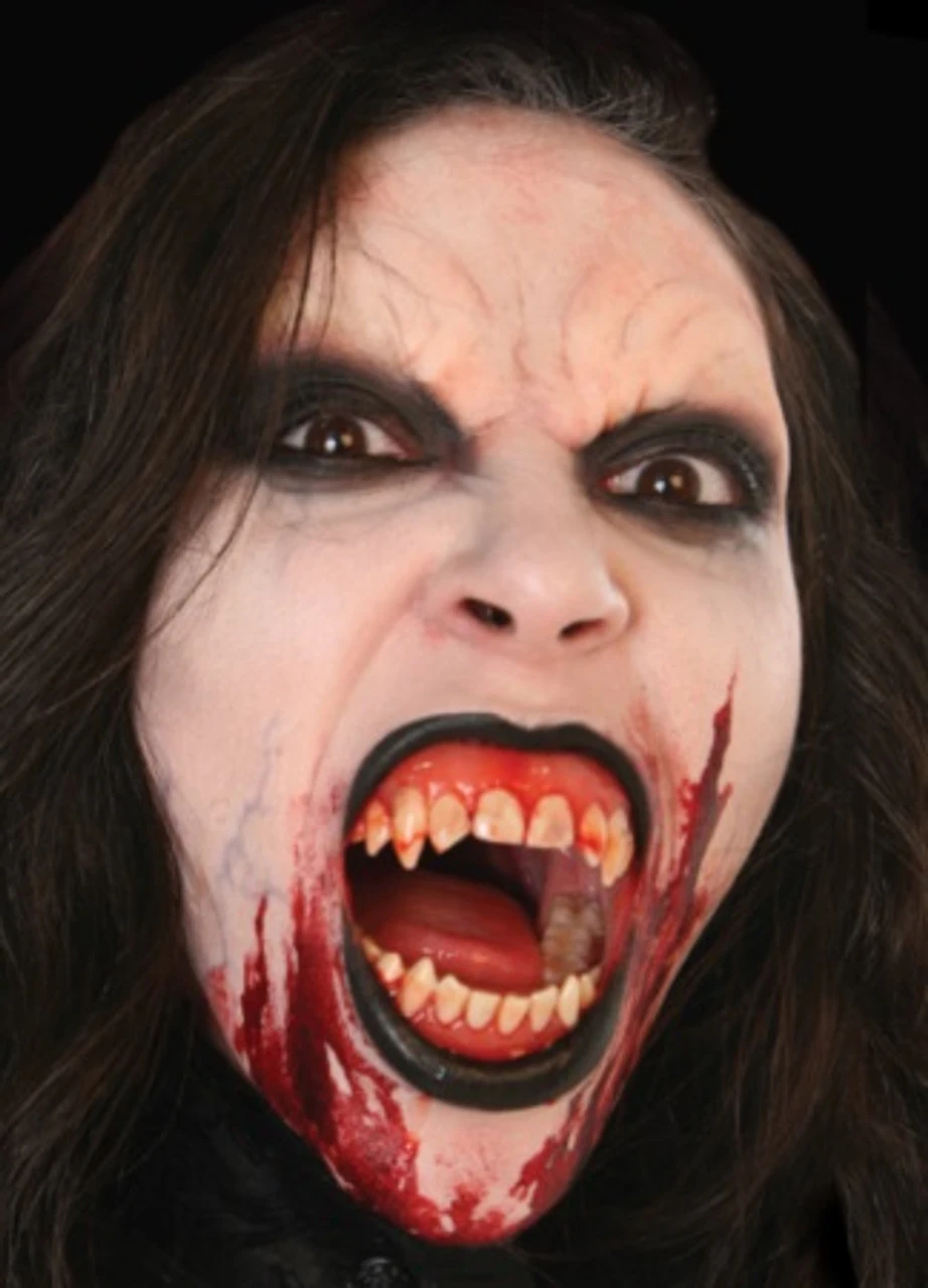 Maquillage Du Visage Et Du Corps Chair Pâle – Image 2